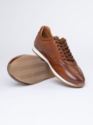 PAUL VESTERBRO Skórzane sneakersy w kolorze jasnobrązowym rozmiar: 43. Brązowe buty sportowe casual PAUL VESTERBRO, bez wzorów, bez zapięcia. Za 226.10 zł.