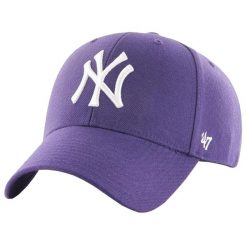 Czapka z daszkiem dla dorosłych MLB New York Yankees MVP Cap. Fioletowe czapki z daszkiem 47 Brand, bez wzorów, z materiału. Za 109.99 zł.