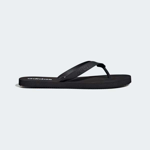 Klapki Keitaki Alpha. Białe klapki Adidas, z gumy. Za 64.95 zł.