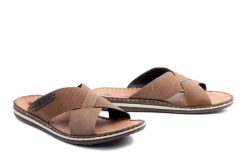 RIEKER 21088-25 brown, klapki męskie. Brązowe klapki Rieker. Za 229.42 zł.