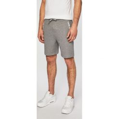 Calvin Klein Jeans - Szorty. Szorty Calvin Klein Jeans. Za 289.90 zł.