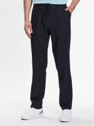 United Colors Of Benetton Spodnie materiałowe 44O6UF01I Czarny Regular Fit. Czarne spodnie materiałowe United Colors Of Benetton, m, bez wzorów, z materiału. Za 219.99 zł.
