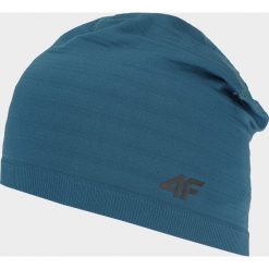 Czapka do biegania uniseks CAF208 - morska zieleń. Zielone czapki zimowe 4F, bez wzorów, z materiału. Za 59.99 zł.