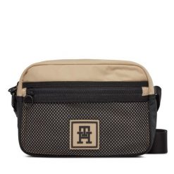 Saszetka Tommy Hilfiger. Brązowe saszetki i nerki Tommy Hilfiger, bez wzorów. Za 259.99 zł.