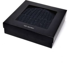 KOMPLET CZAPKA I SZALIK MĘSKI. Szaliki marki TOP SECRET. W wyprzedaży za 34.99 zł.