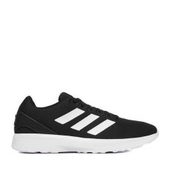 Buty do biegania adidas. Czarne buty do biegania Adidas, bez wzorów, bez zapięcia, do biegania. Za 239.99 zł.