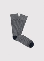 Skarpety w paski. Szare skarpety Pako Lorente, bez wzorów, z bawełny. Za 19.99 zł.