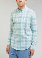 LEE BUTTON DOWN MĘSKA KOSZULA MATERIAŁOWA DUSTY JADE L880BA41 112330673. Koszule Lee, l, bez wzorów, z materiału, bez kołnierzyka, bez ramiączek. Za 189.99 zł.