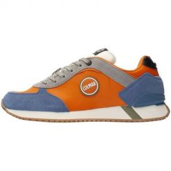 Buty do chodzenia męskie Colmar Travis Plus. Brązowe buty turystyczne Colmar, bez wzorów, z gumy, bez zapięcia, trekkingowe. Za 579.99 zł.