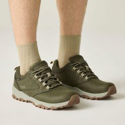 Męskie buty wodoodporne Amble Low. Zielone buty turystyczne Regatta, bez wzorów, z materiału, bez zapięcia, trekkingowe. Za 249.99 zł.