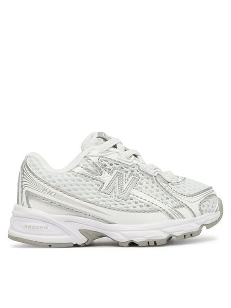 New Balance Sneakersy IZ740WM Biały. Białe espadryle New Balance, bez wzorów, z materiału, bez obcasa, bez zapięcia. Za 207.99 zł.