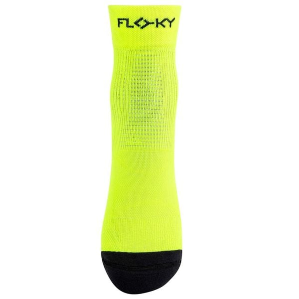 Skarpetki Floky Spodenki Multisportowe Floky Dorosłych. Żółte krótkie spodenki sportowe FLOKY, bez wzorów, z materiału. Za 137.99 zł.