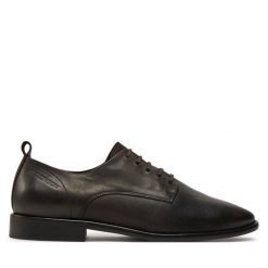 Półbuty Fly London. Brązowe eleganckie półbuty Fly London, bez wzorów, bez obcasa, bez zapięcia. Za 779.99 zł.
