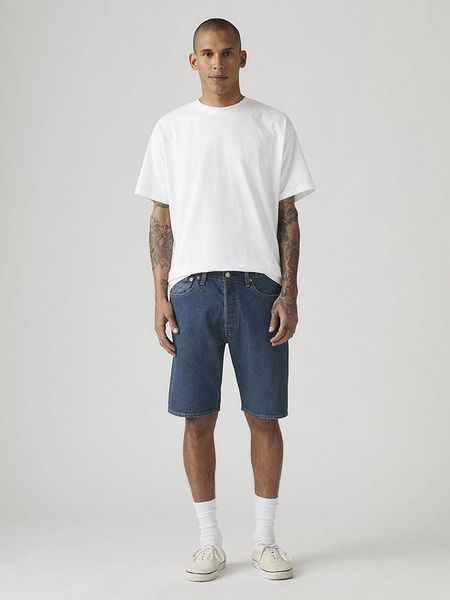 Levi's Szorty dżinsowe "501" w kolorze granatowym rozmiar: W32. Niebieskie szorty Levi's®, s, z aplikacjami, z bawełny, klasyczne. Za 134.84 zł.