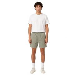 Spodenki męskie Lacoste. Zielone krótkie spodenki sportowe LACOSTE, m, bez wzorów, z bawełny. Za 257.00 zł.