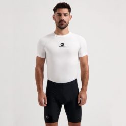 Spodenki rowerowe męskie Rogelli Core. Czarne spodenki rowerowe Rogelli, l, bez wzorów, z elastanu, rowerowe. Za 170.00 zł.