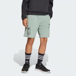 Szorty Treningowe Adidas Minecraft. Zielone krótkie spodenki sportowe Adidas, bez wzorów. Za 129.00 zł.