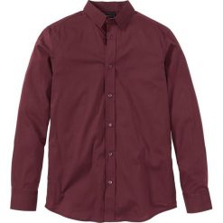 Koszula ze stretchem Slim Fit bonprix czerwony klonowy. Koszule marki Under Armour. Za 74.99 zł.