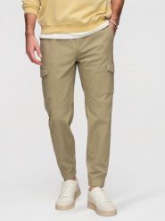 Spodnie męskie JOGGERY z zapinanymi kieszeniami cargo - khaki V1. Zielone joggery i bojówki Ombre Clothing, do pracy, m, bez wzorów, z bawełny, biznesowe. Za 249.99 zł.