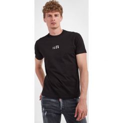 T-shirt DSQUARED2. Białe t-shirty Dsquared2, m, bez wzorów, z bawełny, bez kołnierzyka, bez ramiączek. W wyprzedaży za 657.30 zł.