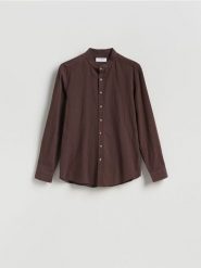 Strukturalna koszula regular fit - ciemnobrązowy. Brązowe koszule Reserved, l, bez wzorów, z bawełny, bez kołnierzyka, bez ramiączek. Za 119.99 zł.