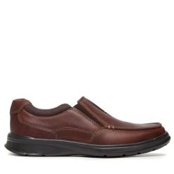 Półbuty Clarks. Brązowe eleganckie półbuty Clarks, bez wzorów, bez obcasa, bez zapięcia. Za 249.99 zł.