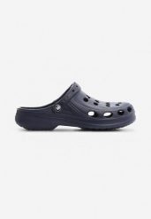 Granatowe Klapki Glassy. Niebieskie klapki Born2be, z gumy. Za 39.99 zł.