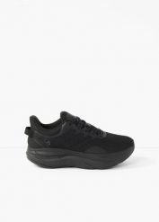 Sneakersy chunky marki Fila na lekkiej podeszwie. Czarne buty sportowe casual bonprix, bez wzorów, bez zapięcia. Za 339.99 zł.