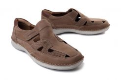 Josef Seibel New Anvers 44981 518 220 sand, półbuty m?skie. Brązowe eleganckie półbuty Josef Seibel, bez wzorów, ze skóry, bez obcasa, bez zapięcia. Za 399.90 zł.