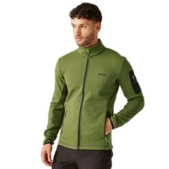Kurtka z kapturem softshell z zamkiem Regatta Aldean. Zielone kurtki Regatta, m, bez wzorów, z materiału, z kapturem. Za 112.10 zł.