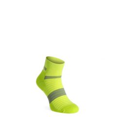 Skarpety biegowe Inov-8 Active Mid Sock. Zielone skarpety Inov-8, bez wzorów. Za 55.99 zł.
