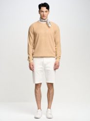 Sweter męski beżowy Stanson 801. Brązowe swetry nierozpinane BIG STAR, l, z aplikacjami, prążkowane, bez kołnierzyka, bez ramiączek. W wyprzedaży za 139.99 zł.