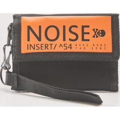 Portfel z napisem noise - Czarny. Portfele marki B'TWIN. Za 39.99 zł.
