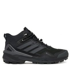Trekkingi adidas. Czarne trekkingi Adidas, bez wzorów, z gore-texu, bez zapięcia. Za 679.99 zł.