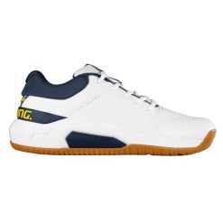 Buty halowe Salming Recoil Ultra. Białe buty do biegania SALMING, bez wzorów, z materiału, bez zapięcia, do biegania. W wyprzedaży za 635.75 zł.