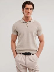Sweter męski polo z krótkim rękawem beżowy Polonezzo 801. Brązowe swetry nierozpinane BIG STAR, l, bez wzorów, z bawełny, bez kołnierzyka, bez ramiączek. Za 159.99 zł.