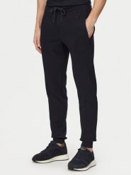 Bugatti Spodnie dresowe 8250-15070E Granatowy Regular Fit. Niebieskie szorty Bugatti, m, bez wzorów, z bawełny. Za 509.99 zł.