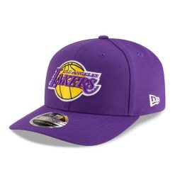 Czapka z daszkiem New Era 9SEVENTY Los Angeles Lakers NBA Team Purple 60755432. Fioletowe czapki z daszkiem New Era, bez wzorów. Za 148.35 zł.