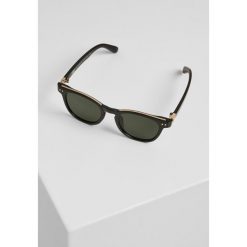 Okulary przeciwsłoneczne urban classic italy z łańcuszkiem. Czarne okulary przeciwsłoneczne Urban Classics. Za 149.50 zł.