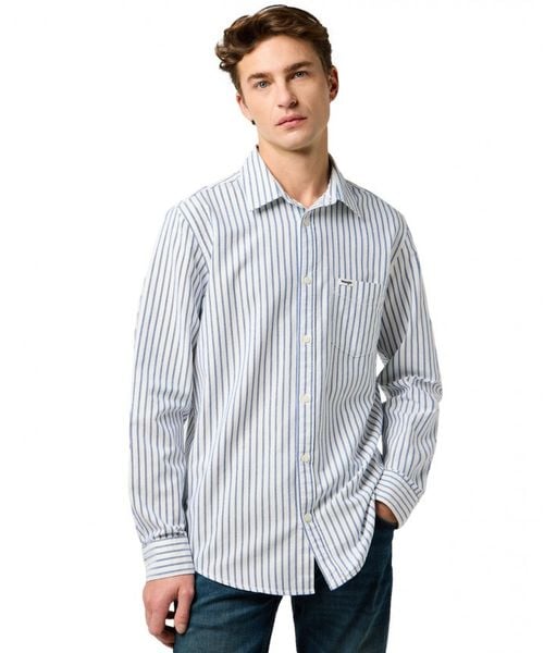 MESKA KOSZULA WRANGLER 1 PKT SHIRT BLUE OXFORD 112372981. Niebieskie koszule Wrangler, xl, bez wzorów, bez kołnierzyka, bez ramiączek. Za 169.99 zł.