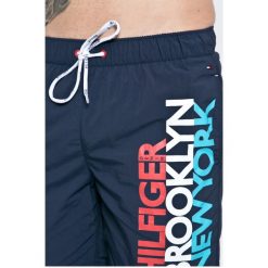 Hilfiger Denim - Kąpielówki. Kąpielówki Hilfiger Denim. W wyprzedaży za 159.90 zł.