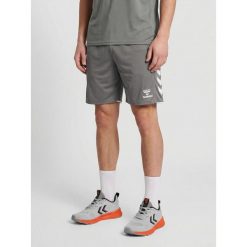 Szorty Hummel Core 2.0. Białe szorty Hummel, bez wzorów, sportowe. Za 149.50 zł.