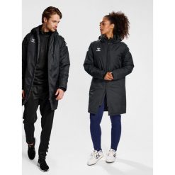 Kurtka parka HML CORE XK BENCH JACKET. Czarne kurtki Hummel, m, bez wzorów, bez kaptura. Za 280.00 zł.