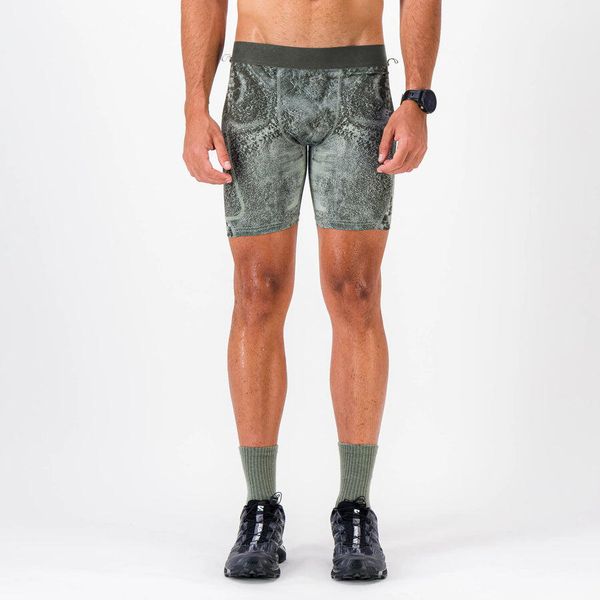Mężczyzna legginsy do biegania i trailu TERRARUN TIGHT. Zielone legginsy długie sportowe BODYCROSS, l, bez wzorów, z poliesteru, do biegania. Za 229.99 zł.
