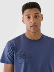 4F T-shirt regular z nadrukiem męski - granatowy XL. Niebieskie t-shirty 4F, m, bez wzorów, z bawełny, bez kołnierzyka, bez ramiączek. W wyprzedaży za 39.99 zł.