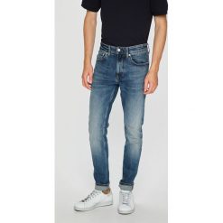 Calvin Klein Jeans - Jeansy. Jeansy marki Calvin Klein Jeans. W wyprzedaży za 299.90 zł.