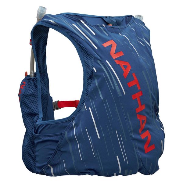Kamizelka hydracyjna Nathan Pinnacle 4. Niebieskie kamizelki sportowe NATHAN, l, bez wzorów, ze skóry, bez kaptura, do biegania. Za 846.00 zł.