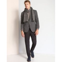 SPODNIE DŁUGIE MĘSKIE CHINOSY. Eleganckie spodnie TOP SECRET. W wyprzedaży za 59.99 zł.