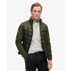 Kurtka softshell hybridowa Superdry Storm. Zielone kurtki Superdry, l, bez wzorów, z materiału, bez kaptura. Za 501.35 zł.