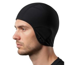 Termiczna czapka pod kask. Czarne czapki zimowe C-LAB, bez wzorów. Za 123.25 zł.